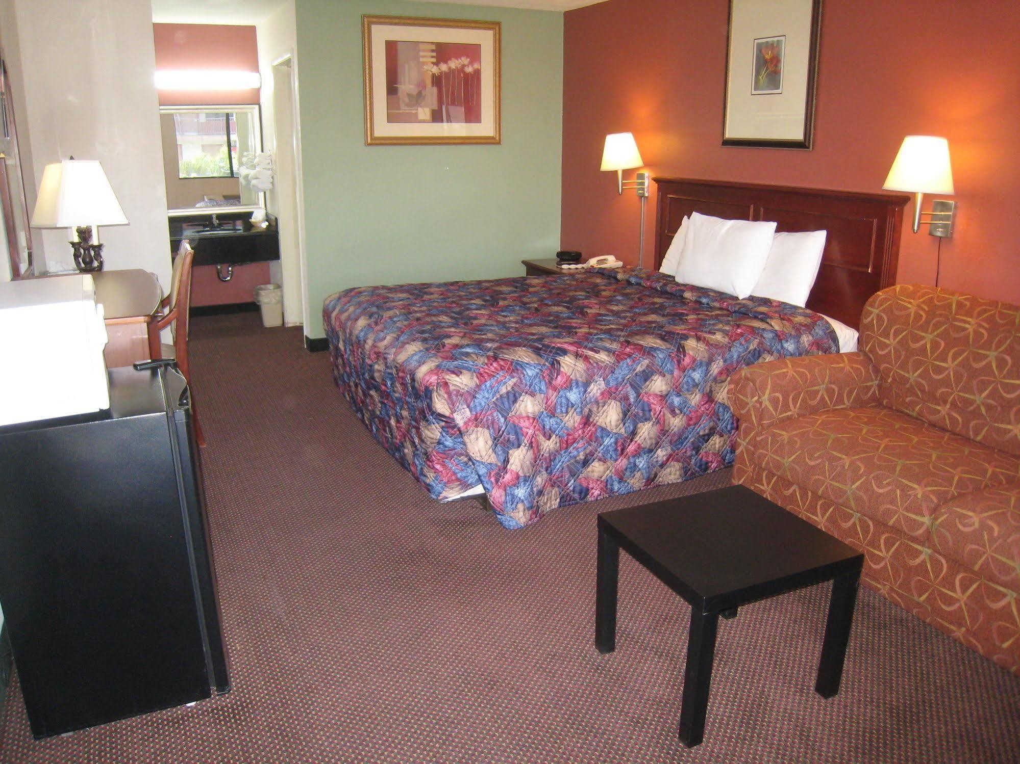 Motel 8 Maricopa Экстерьер фото
